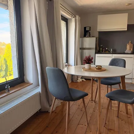 - Im Alten Buero Appartement