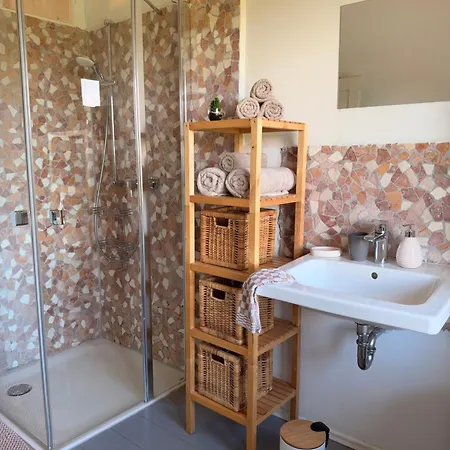 - Im Alten Buero Appartement Lindlar